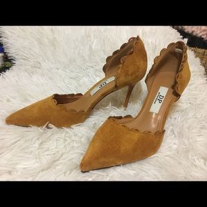 Brand new vintage high heel